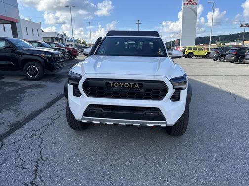 2025 Toyota Tacoma Hybrid Trailhunter Hybrid