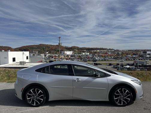 2024 Toyota Prius Prime XSE