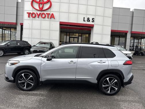 2025 Toyota Corolla Hybrid SE