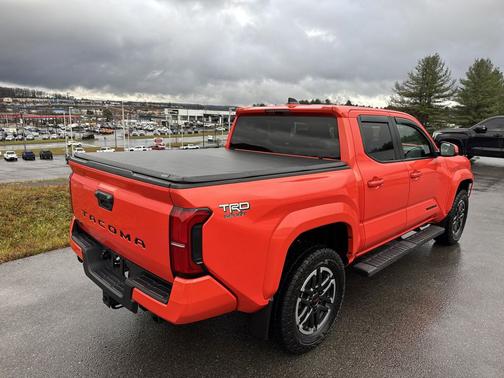 2024 Toyota Tacoma TRD Sport