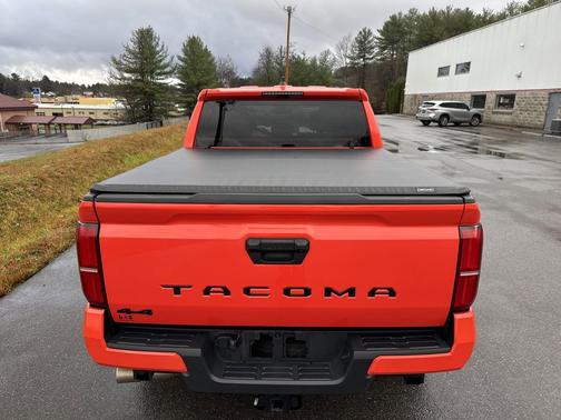 2024 Toyota Tacoma TRD Sport