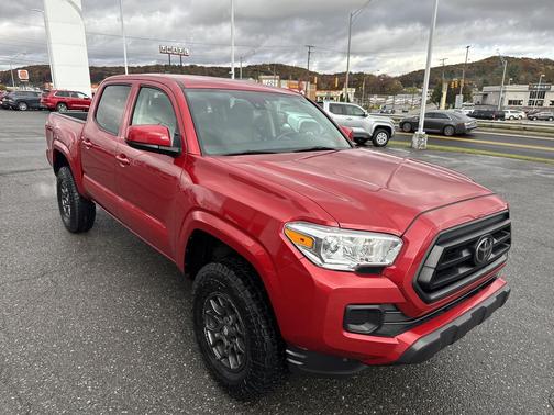2023 Toyota Tacoma SR