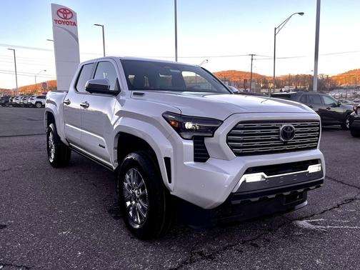 2026 Toyota Tacoma Hybrid Limited