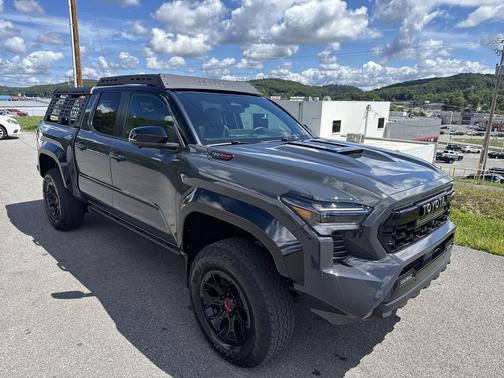 2024 Toyota Tacoma TRD Pro