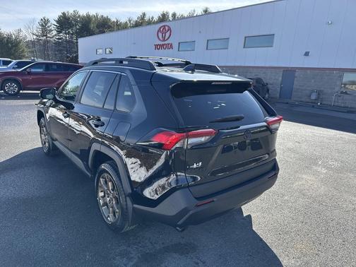 2023 Toyota RAV4 Hybrid Woodland Edition