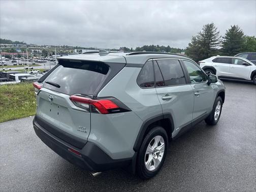 2020 Toyota RAV4 Hybrid XLE