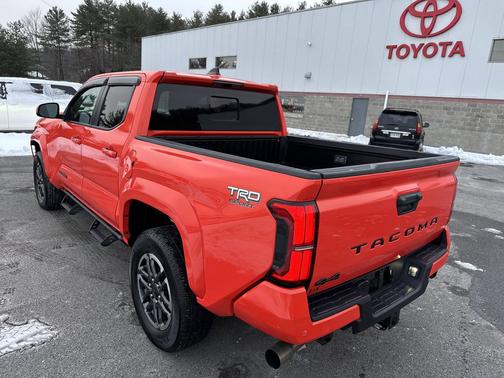 2024 Toyota Tacoma TRD Sport