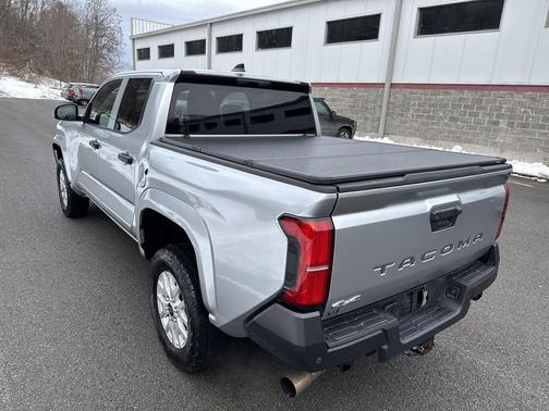 2024 Toyota Tacoma SR