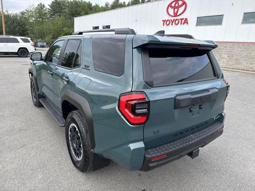 Everest 2025 Toyota 4Runner TRD Off Road Premium