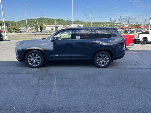 Storm Cloud 2026 Toyota Grand Highlander