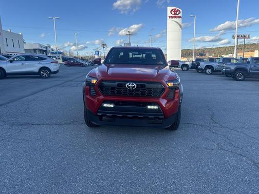 2025 Toyota Tacoma TRD Off Road
