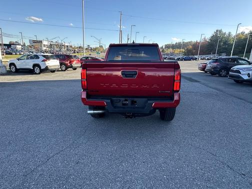 2025 Toyota Tacoma TRD Off Road