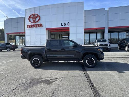 2026 Toyota Tacoma TRD Off Road