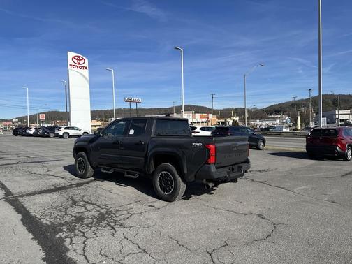 2026 Toyota Tacoma TRD Off Road