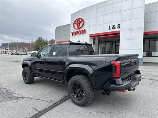2025 Toyota Tacoma TRD Pro