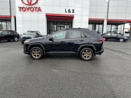 2024 Toyota RAV4 Hybrid Woodland Edition