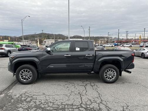 2026 Toyota Tacoma Hybrid Limited