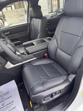 2025 Toyota Tundra Hybrid Platinum