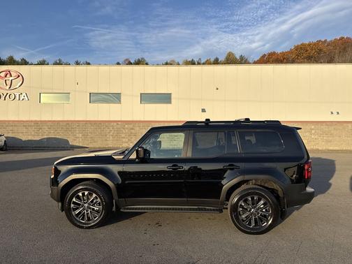 2024 Toyota Land Cruiser Base