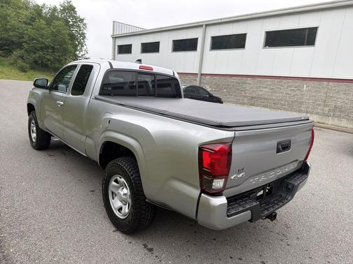Celestial Silver Metallic 2023 Toyota Tacoma SR