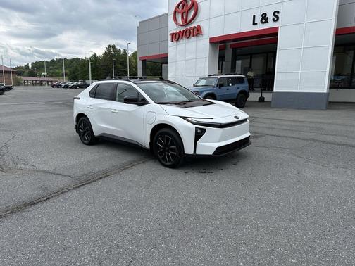 Wind Chill Pearl 2026 Toyota bZ XLE
