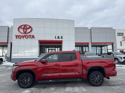 2025 Toyota Tundra Platinum