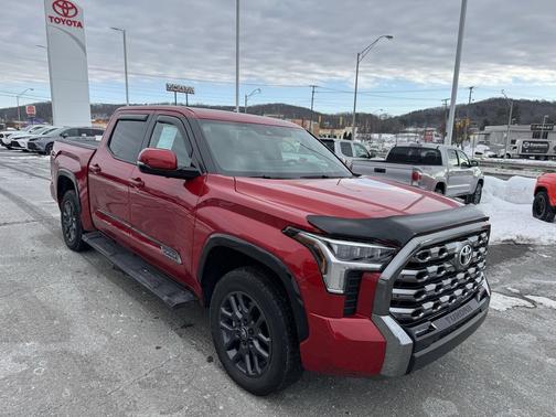 2025 Toyota Tundra Platinum