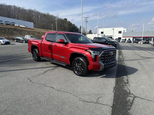 2025 Toyota Tundra Platinum