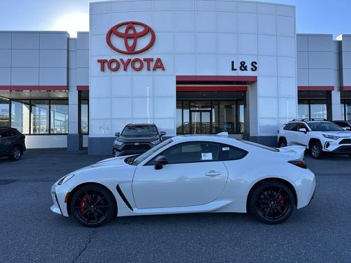 2025 Toyota GR86 Premium