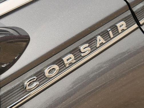 Metallic 2025 Lincoln Corsair Premiere