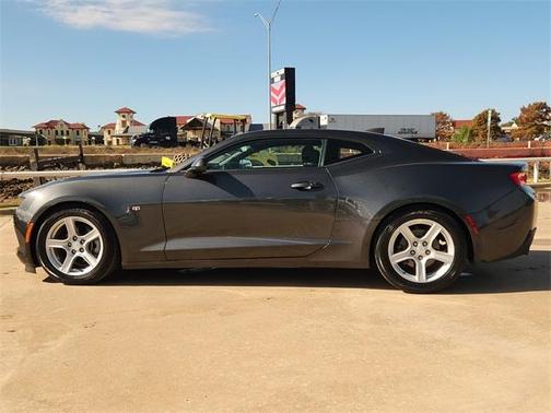 2017 Chevrolet Camaro 1LT