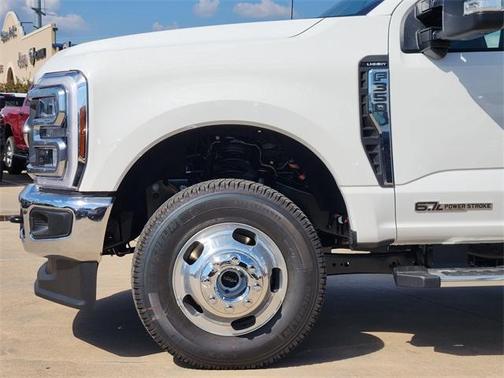 2026 Ford F-350 Lariat Super Duty