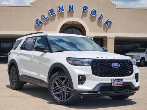 Star White 2026 Ford Explorer ST