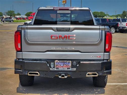 2022 GMC Sierra 1500 Limited AT4