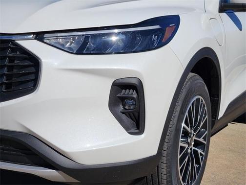2025 Ford Escape PHEV