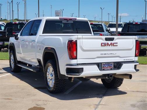 2023 GMC Sierra 2500 Denali