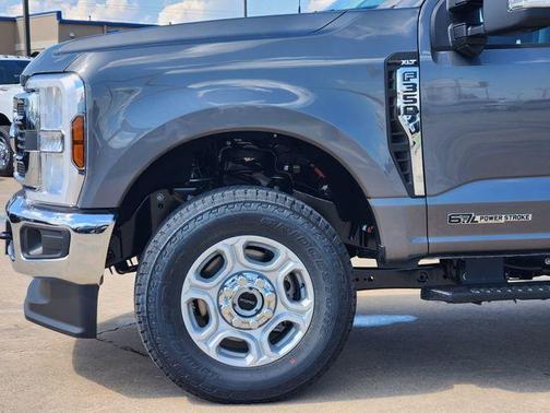 Carbonized Gray Metallic 2026 Ford F-350 XLT