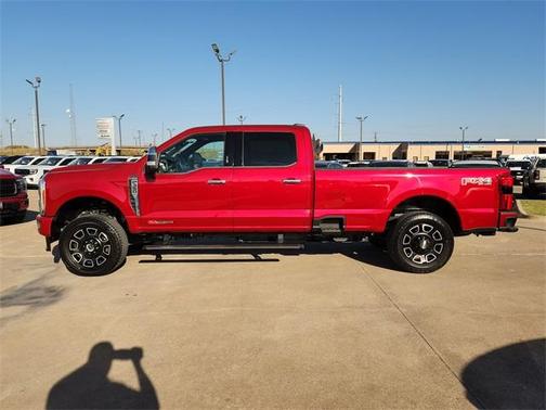 2023 Ford F-350 Platinum