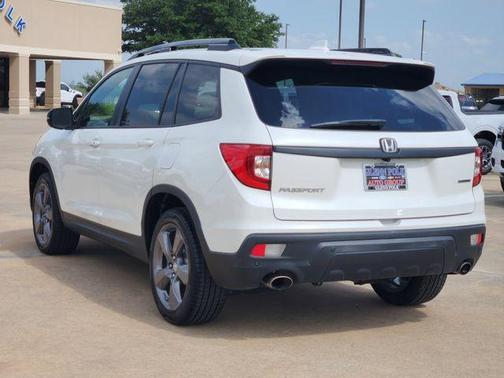 Platinum White Pearl 2021 Honda Passport Touring