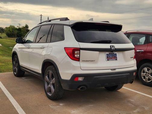 Platinum White Pearl 2021 Honda Passport Touring