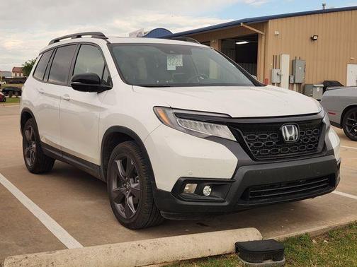 Platinum White Pearl 2021 Honda Passport Touring