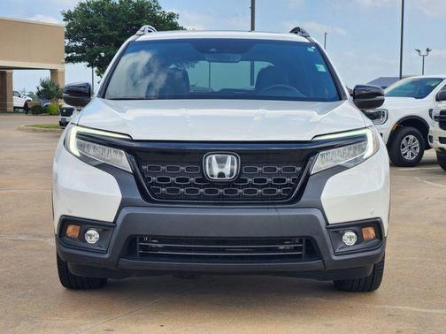 Platinum White Pearl 2021 Honda Passport Touring
