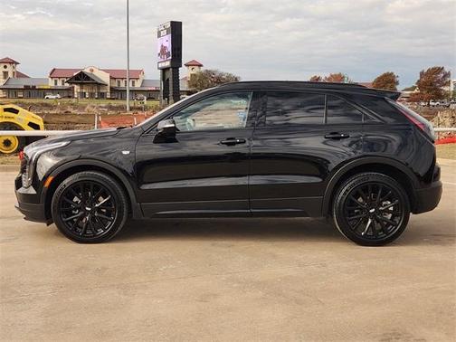 2023 Cadillac XT4 Sport