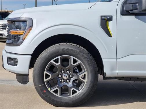 2025 Ford F-150 STX