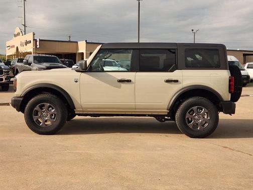 Desert Sand 2026 Ford Bronco Big Bend