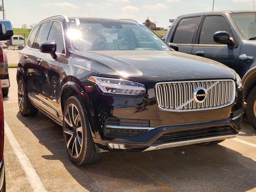 2019 Volvo XC90 T6 Inscription