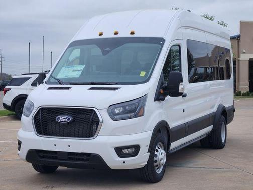 Oxford White 2026 Ford Transit-350 XLT