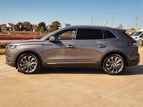 2023 Lincoln Nautilus Reserve