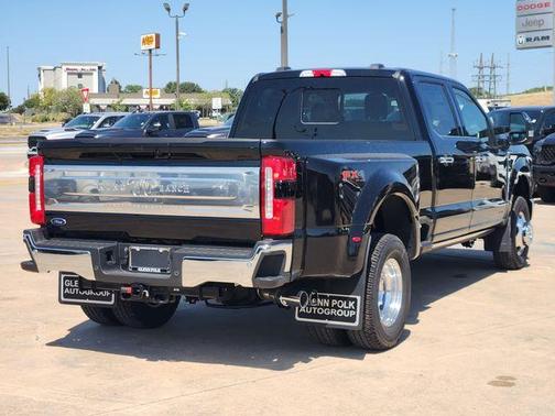 Agate Black Metallic 2026 Ford F-350 King Ranch