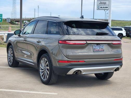 Harbor Gray Metallic 2025 Lincoln Corsair Reserve